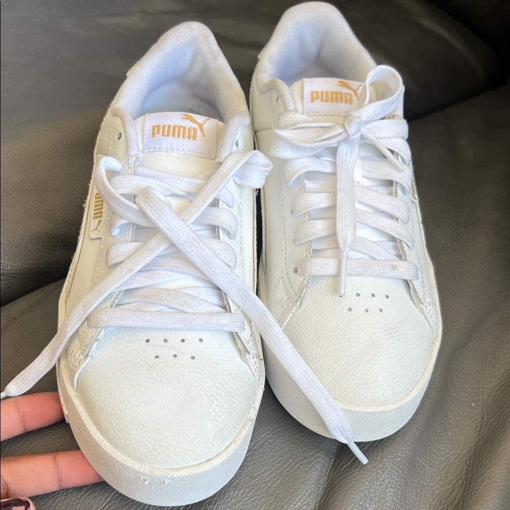 Puma Kids White and Gold Sneakers